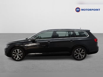 Used Volkswagen Passat 2021 for sale - 79295074: Photo