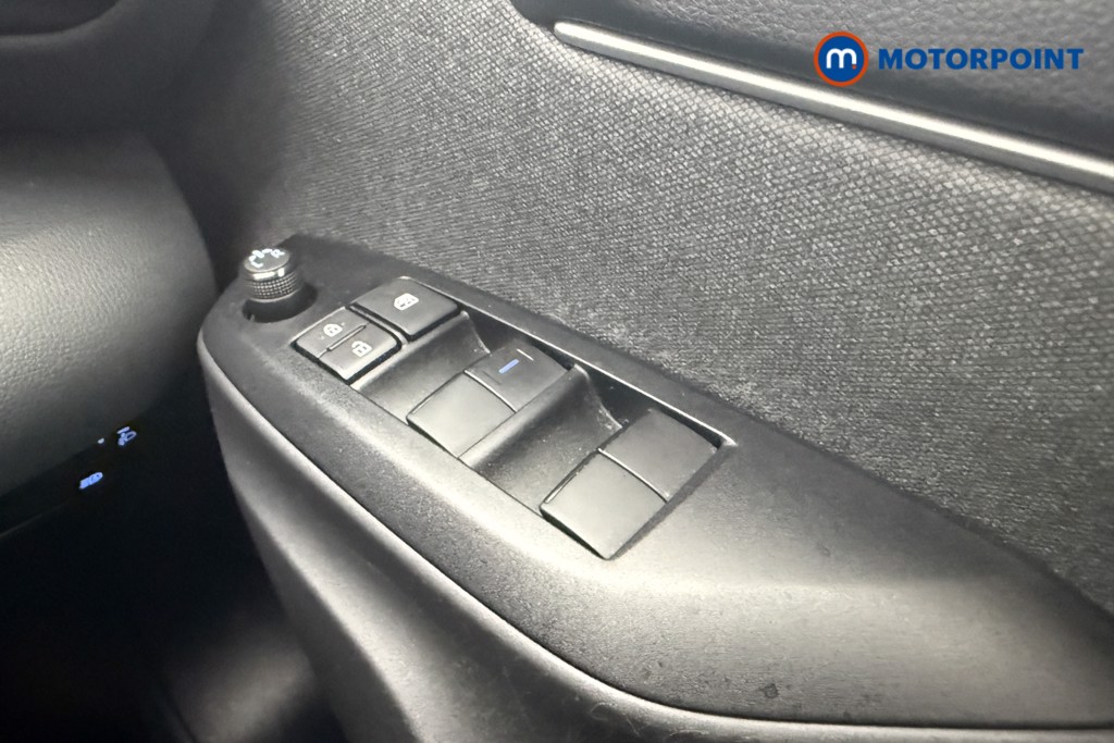 Used Toyota Yaris for sale - 77845793: Photo 25