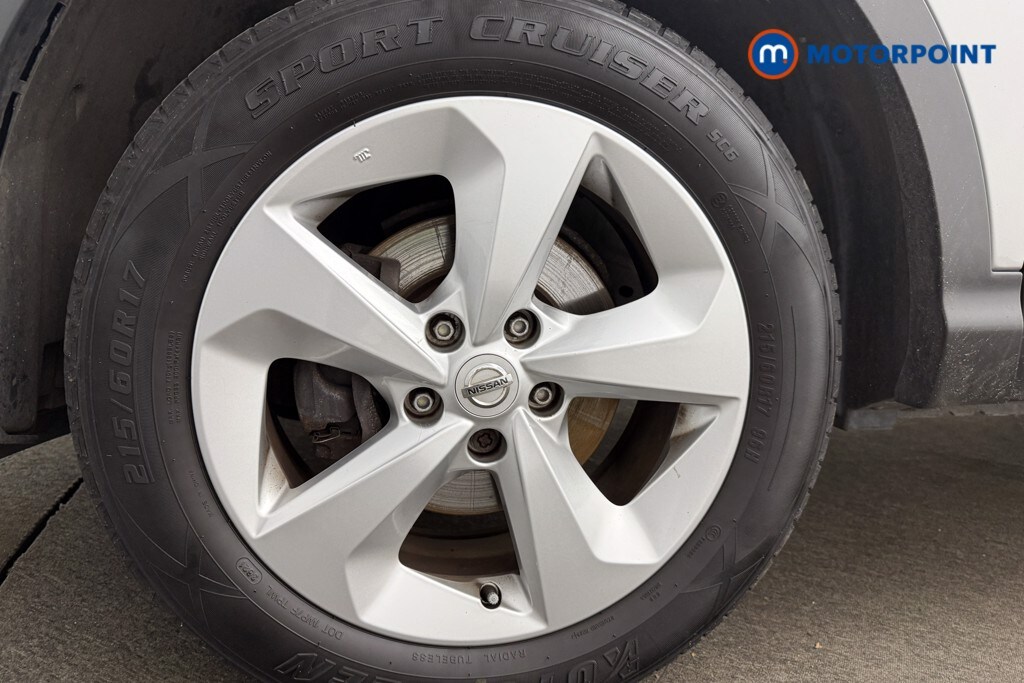 Used Nissan Qashqai 2017 for sale - 77901976: Photo 18