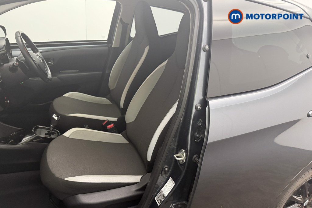 Used Toyota AYGO 2018 for sale - 76985080: Photo 10