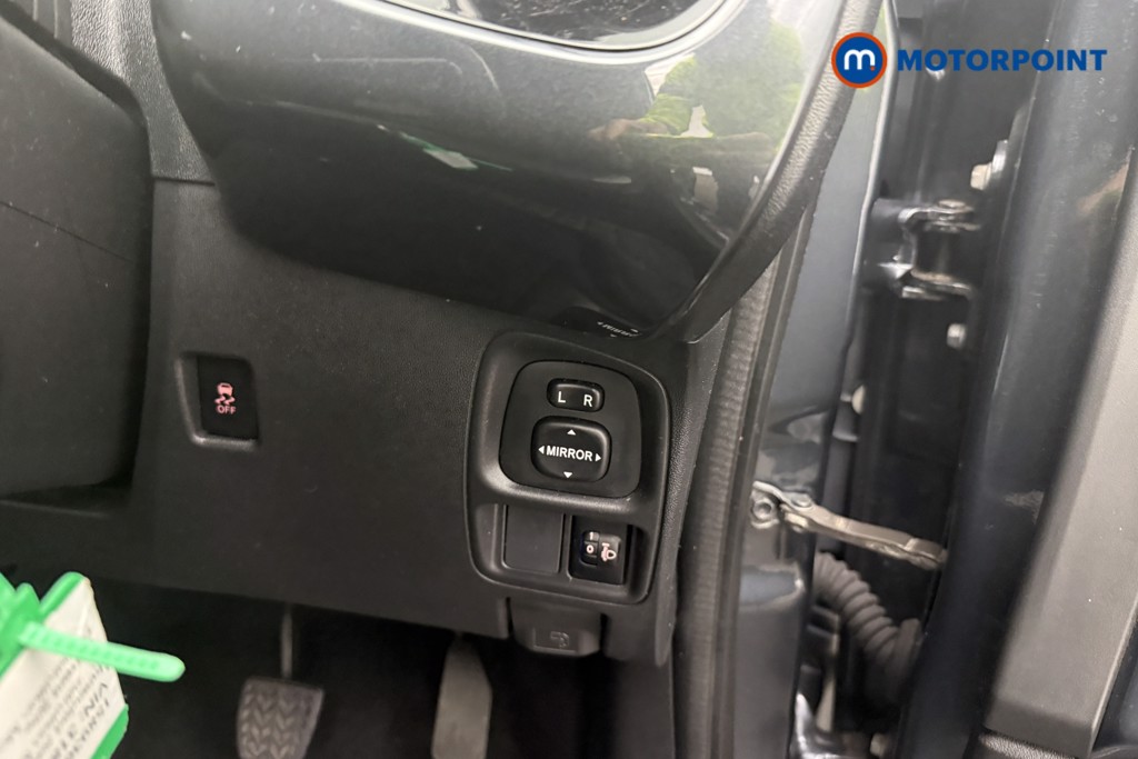 Used Toyota AYGO 2018 for sale - 76985080: Photo 27
