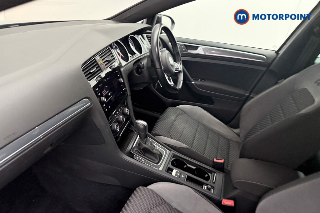 Used Volkswagen Golf 2019 for sale - 77878430: Photo 10