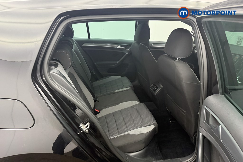 Used Volkswagen Golf 2019 for sale - 77878430: Photo 20