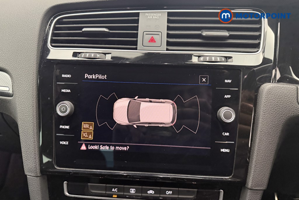 Used Volkswagen Golf 2019 for sale - 77878430: Photo 30