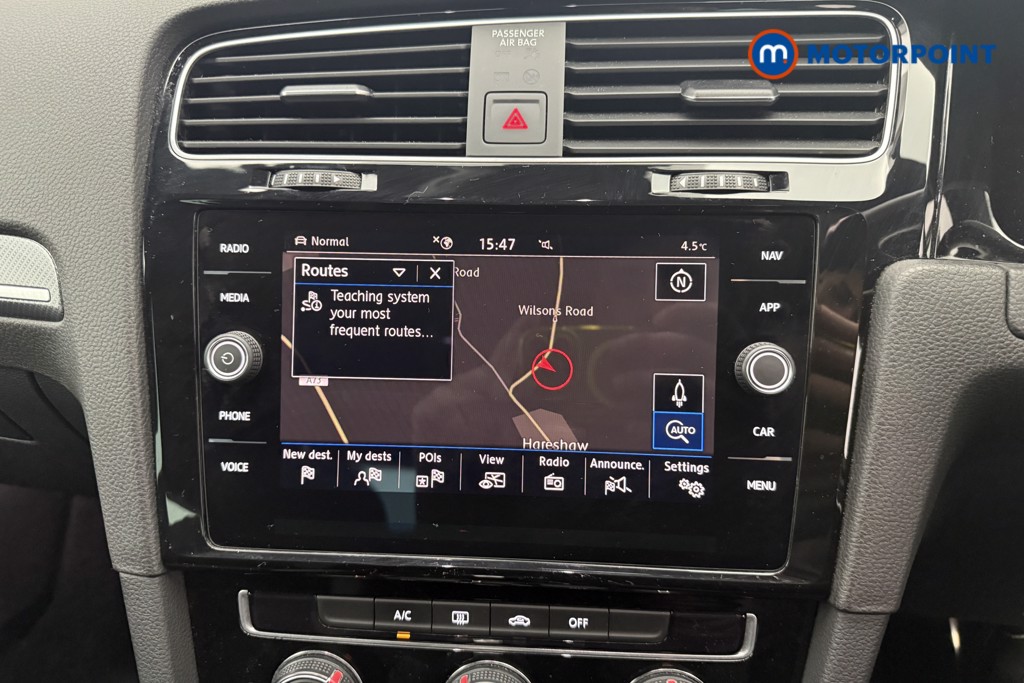 Used Volkswagen Golf 2019 for sale - 77878430: Photo 32