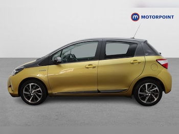 Used Toyota Yaris 2019 for sale - 79492092: Photo