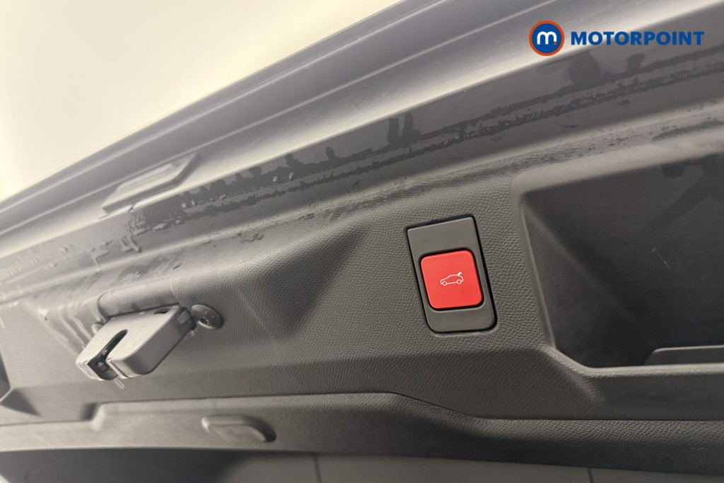 Used Peugeot 5008 2025 for sale - 76693839: Photo 28