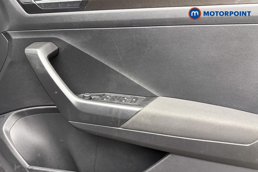 Used Volkswagen T-Roc 2019 for sale - 77275056: Photo 25