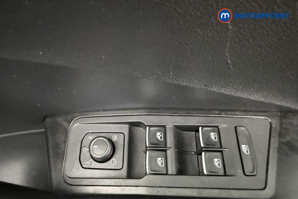 Used Volkswagen T-Roc 2019 for sale - 77275056: Photo 26