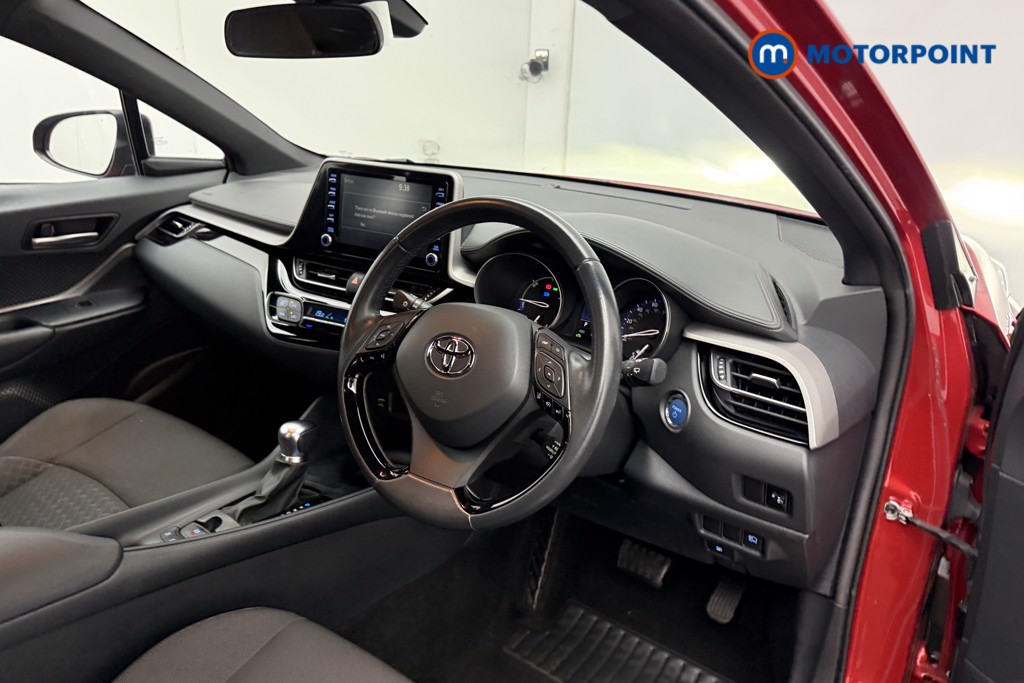 Used Toyota C-HR for sale - 77845759: Photo 25