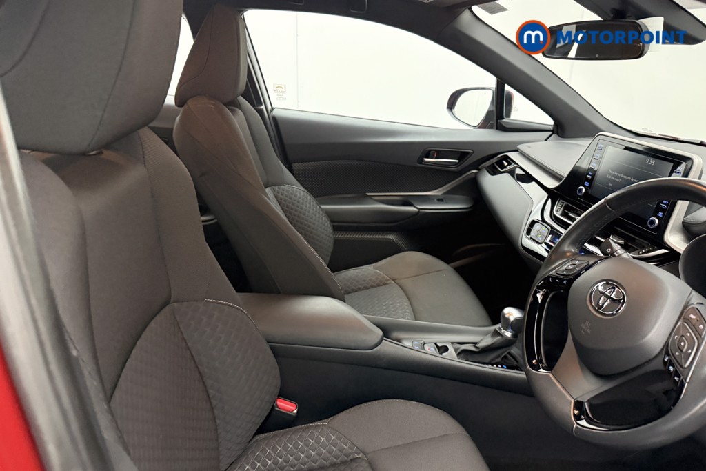 Used Toyota C-HR for sale - 77845759: Photo 26