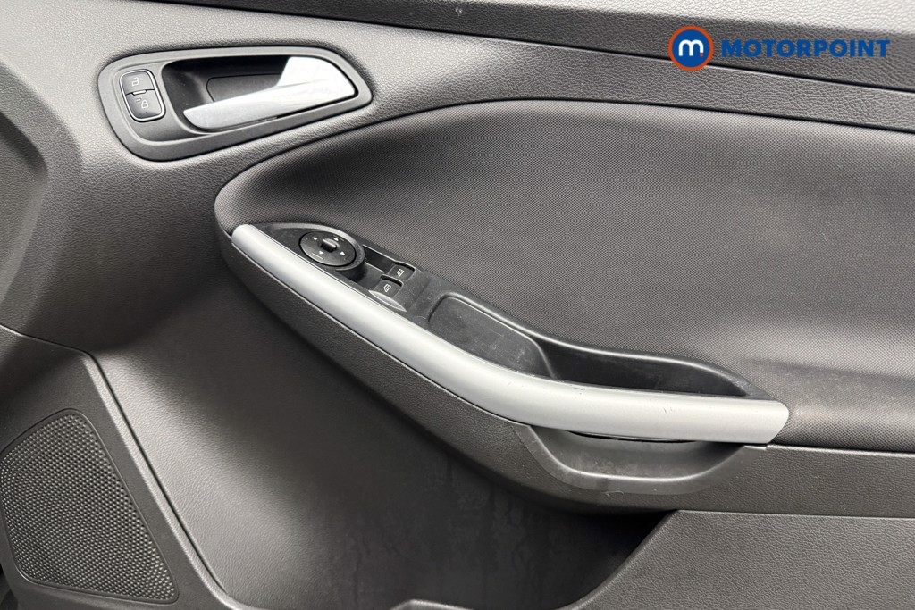 Used Ford Focus 2017 for sale - 77904020: Photo 26