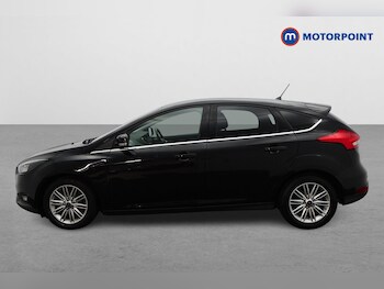 Used Ford Focus 2017 for sale - 77904020: Photo