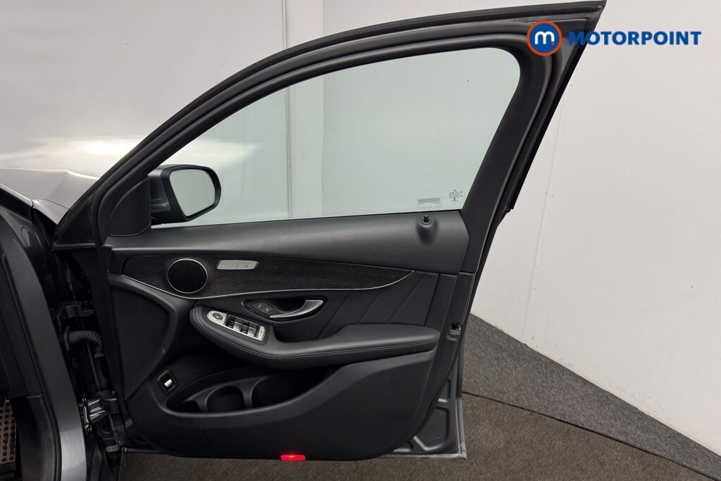 Used Mercedes-Benz GLC 2020 for sale - 77519875: Photo 25