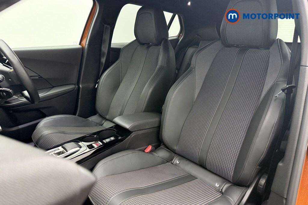 Used Peugeot 2008 2023 for sale - 77691800: Photo 11