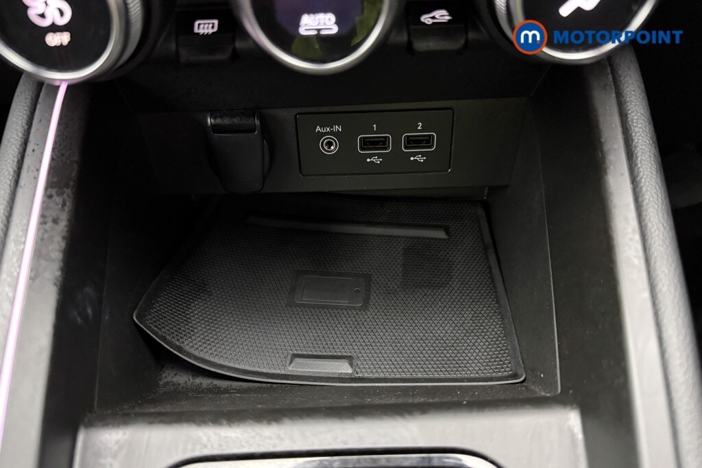 Used Renault Clio 2023 for sale - 77381776: Photo 23