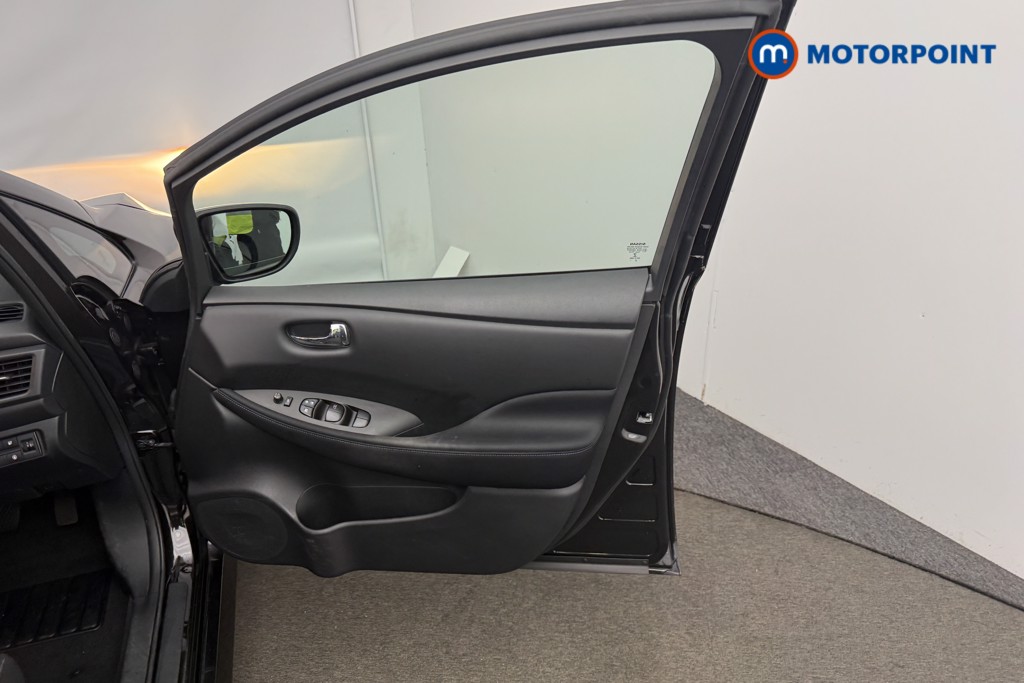 Used Nissan Leaf 2022 for sale - 77248977: Photo 27