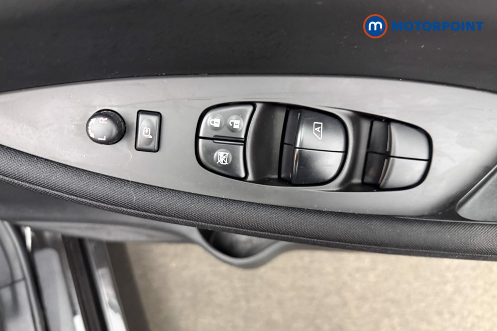 Used Nissan Leaf 2022 for sale - 77248977: Photo 28