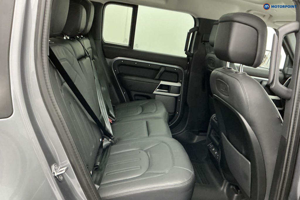 Used Land Rover Defender 2021 for sale - 77747194: Photo 13