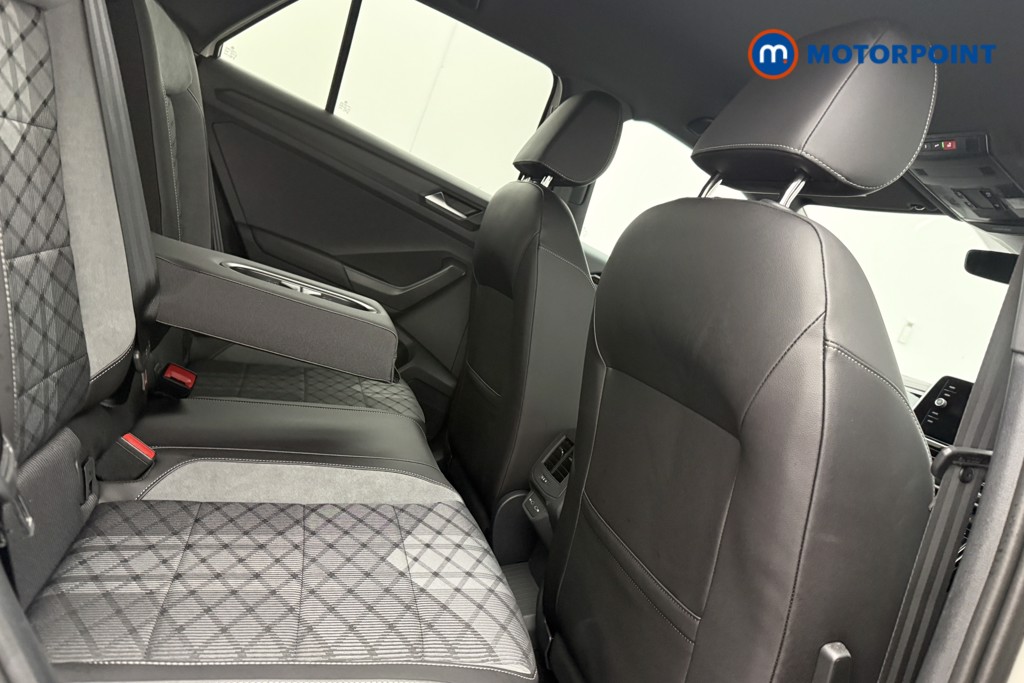 Used Volkswagen T-Roc 2024 for sale - 76412919: Photo 28