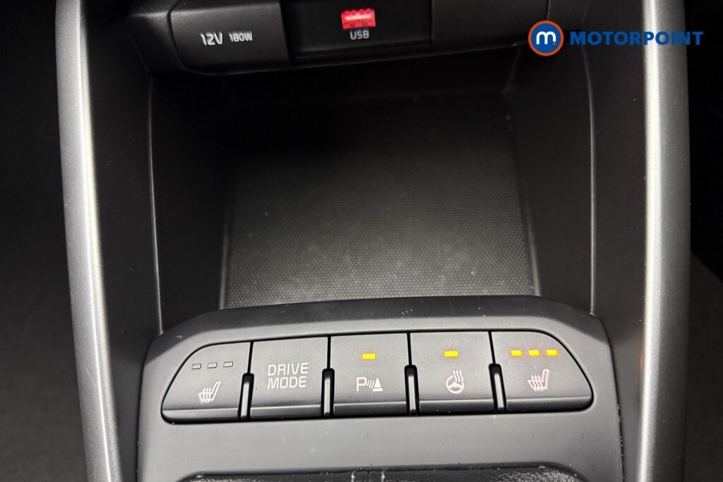 Used Kia Stonic for sale - 77946501: Photo 23