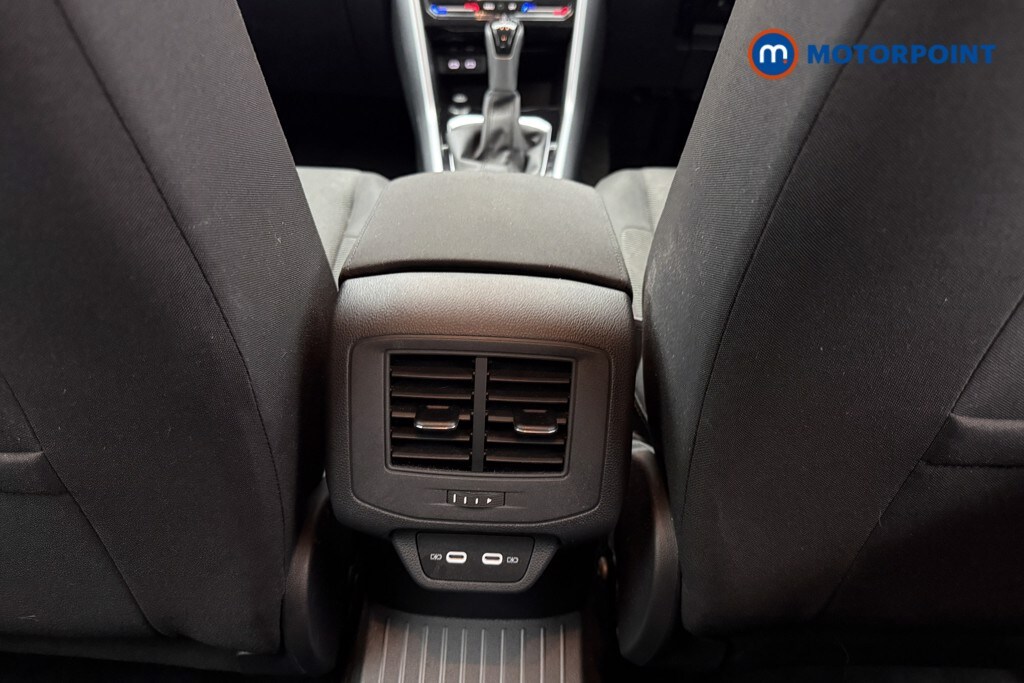 Used Volkswagen T-Roc 2023 for sale - 77607681: Photo 26