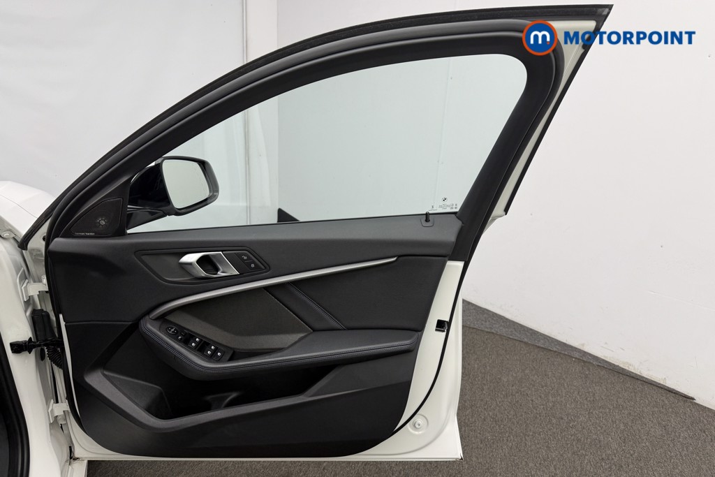 Used BMW 1 Series 2024 for sale - 76104945: Photo 23