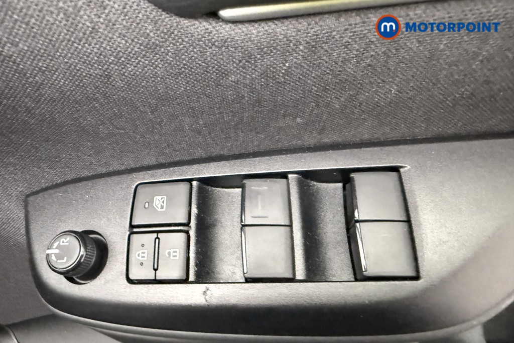 Used Toyota Yaris Cross 2024 for sale - 76373415: Photo 25