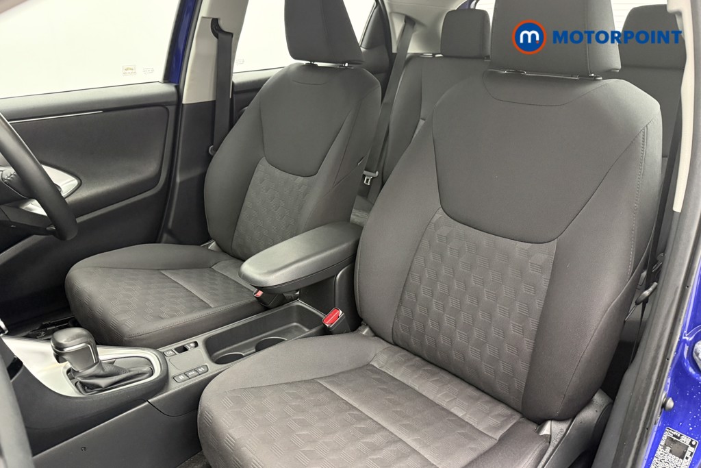 Used Toyota Yaris 2024 for sale - 77297688: Photo 11