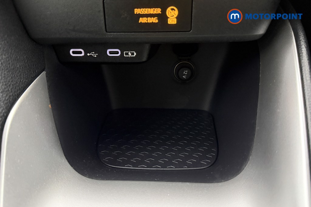 Used Toyota Yaris 2024 for sale - 77297688: Photo 21