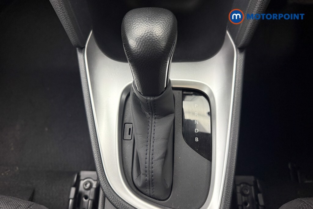 Used Toyota Yaris Cross 2024 for sale - 77607800: Photo 14