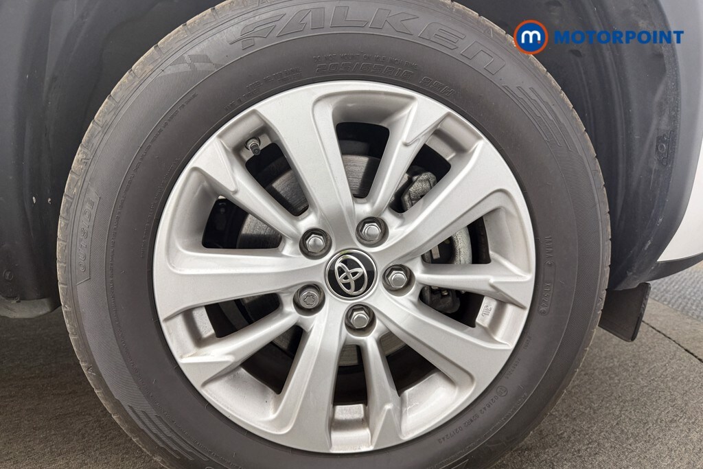 Used Toyota Yaris Cross 2024 for sale - 77607800: Photo 18