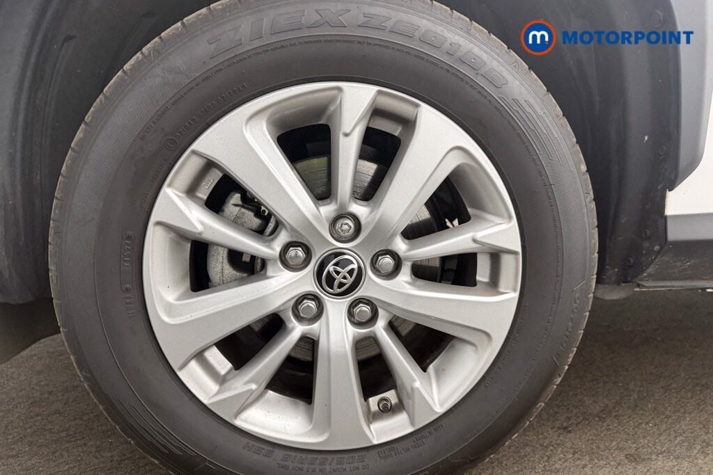 Used Toyota Yaris Cross 2024 for sale - 77607800: Photo 19