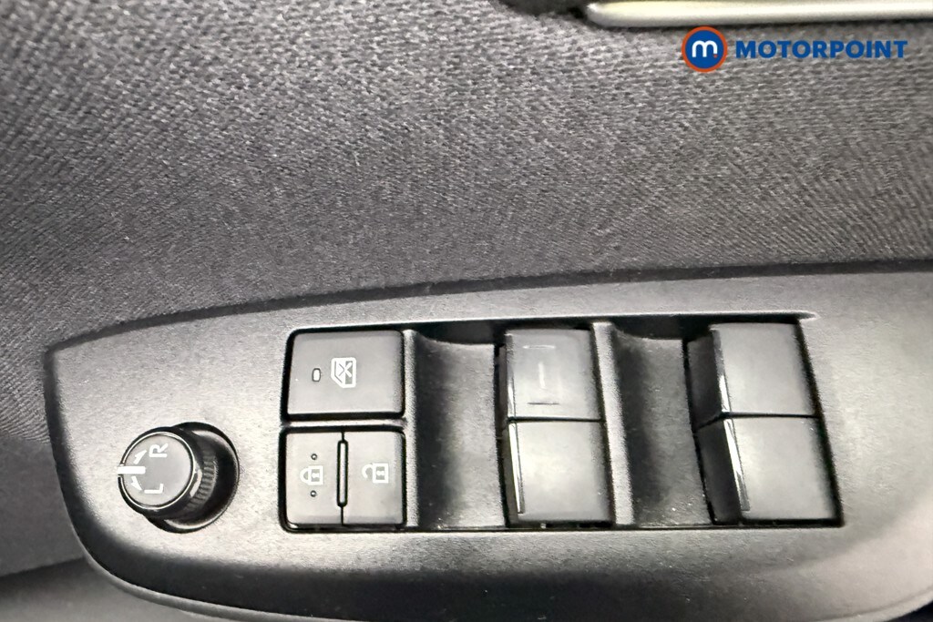 Used Toyota Yaris Cross 2024 for sale - 77607800: Photo 26