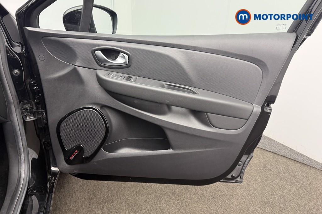 Used Renault Clio 2019 for sale - 77533495: Photo 11