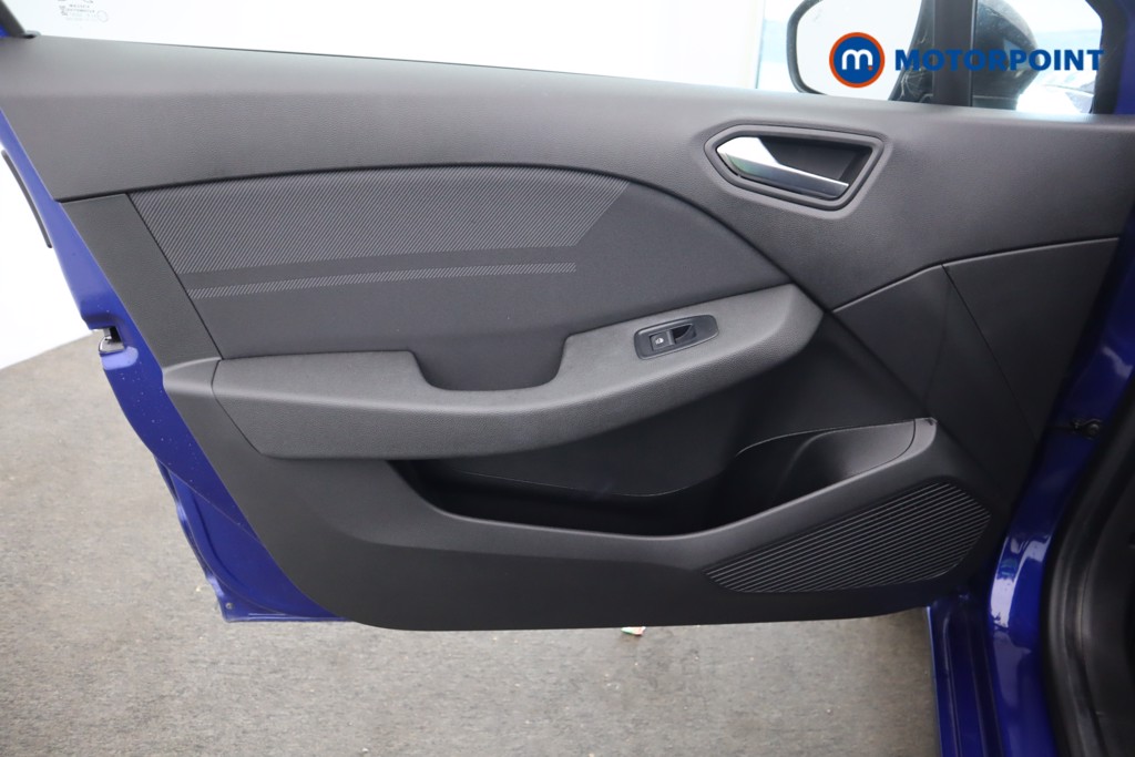 Used Renault Clio 2024 for sale - 77180137: Photo 45