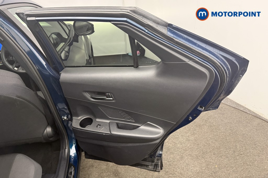 Used Toyota C-HR 2024 for sale - 76008860: Photo 21