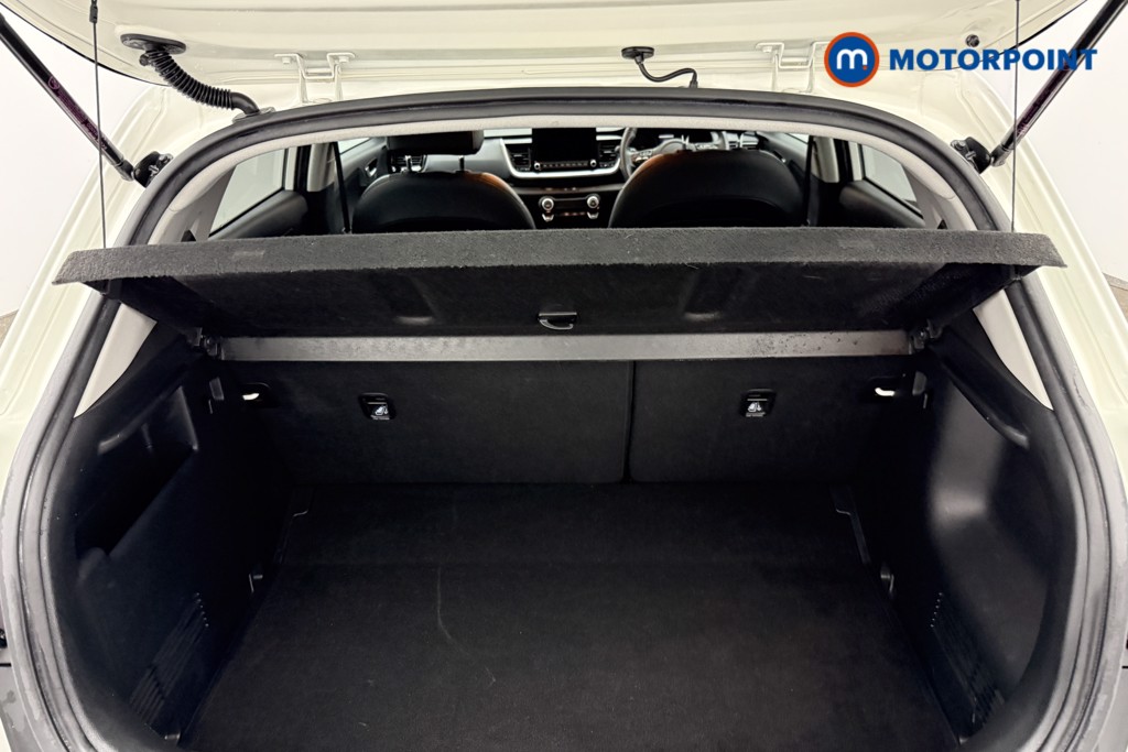 Used Kia Stonic 2022 for sale - 76394587: Photo 15