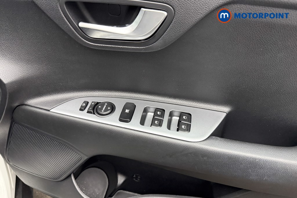 Used Kia Stonic 2022 for sale - 76394587: Photo 23