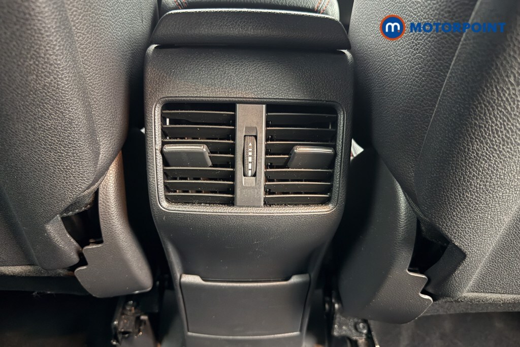 Used Mercedes-Benz B Class 2017 for sale - 77763952: Photo 28