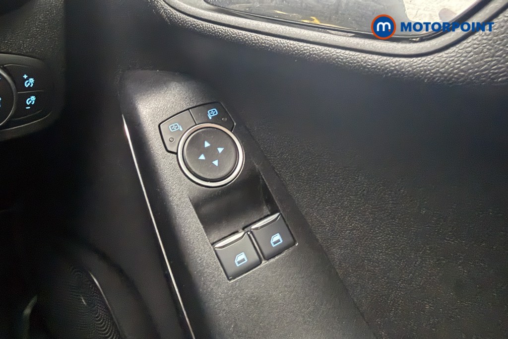 Used Ford Fiesta 2018 for sale - 77262353: Photo 25