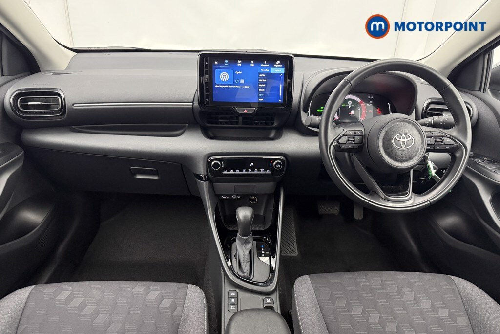 Used Toyota Yaris 2024 for sale - 78196970: Photo 9