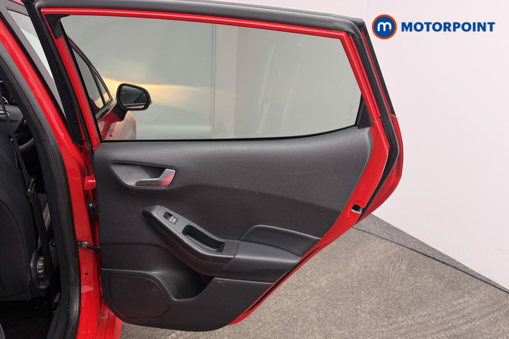 Used Ford Fiesta 2019 for sale - 76697103: Photo 24