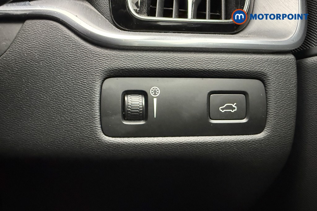 Used Volvo XC60 for sale - 77219823: Photo 25