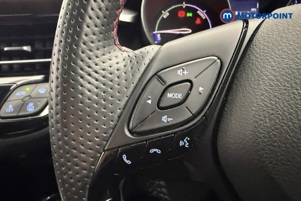 Used Toyota C-HR 2023 for sale - 76028487: Photo 30