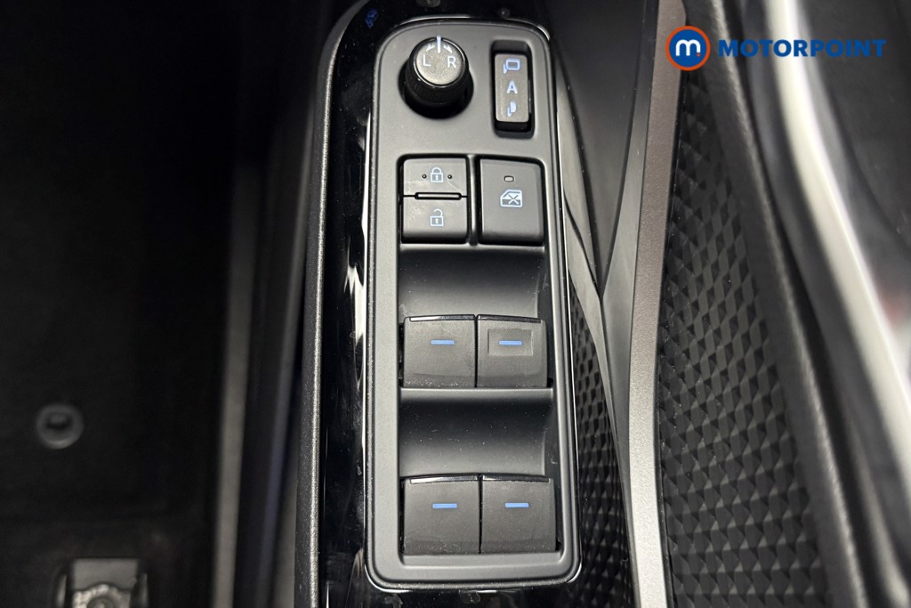 Used Toyota C-HR 2023 for sale - 76028487: Photo 33