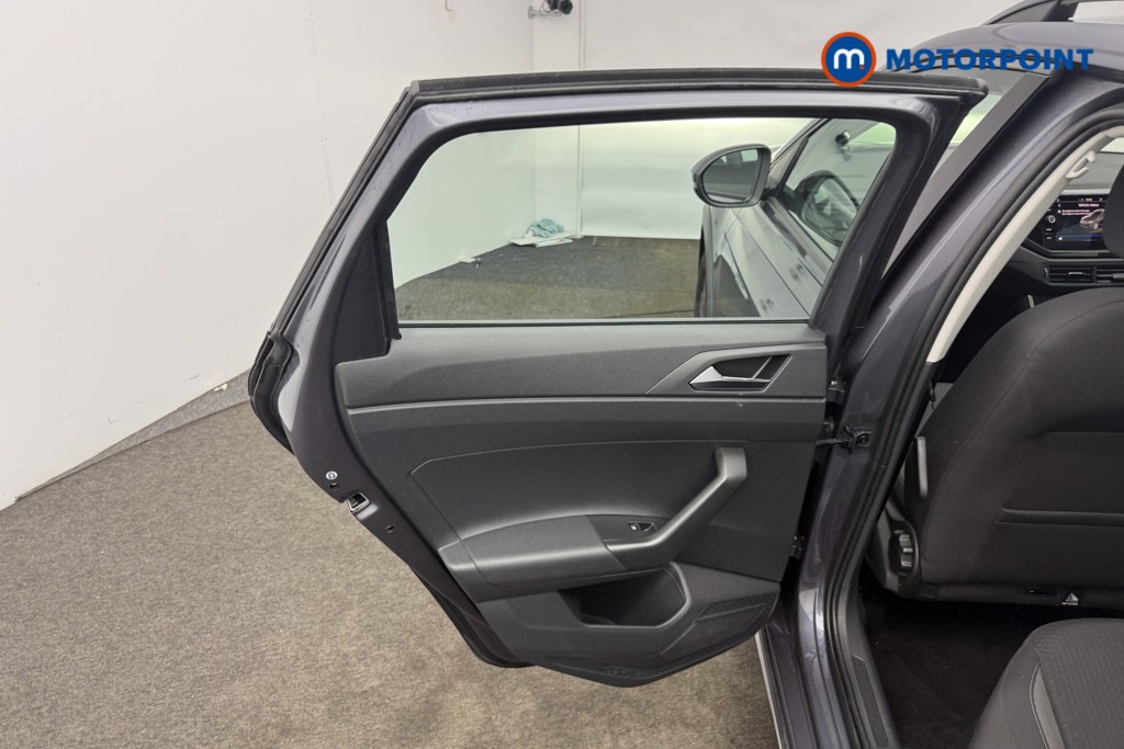 Used Volkswagen Taigo 2023 for sale - 77226027: Photo 15