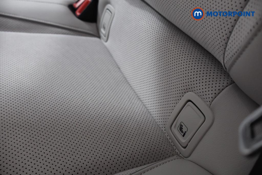 Used Volkswagen Passat 2025 for sale - 76949396: Photo 24