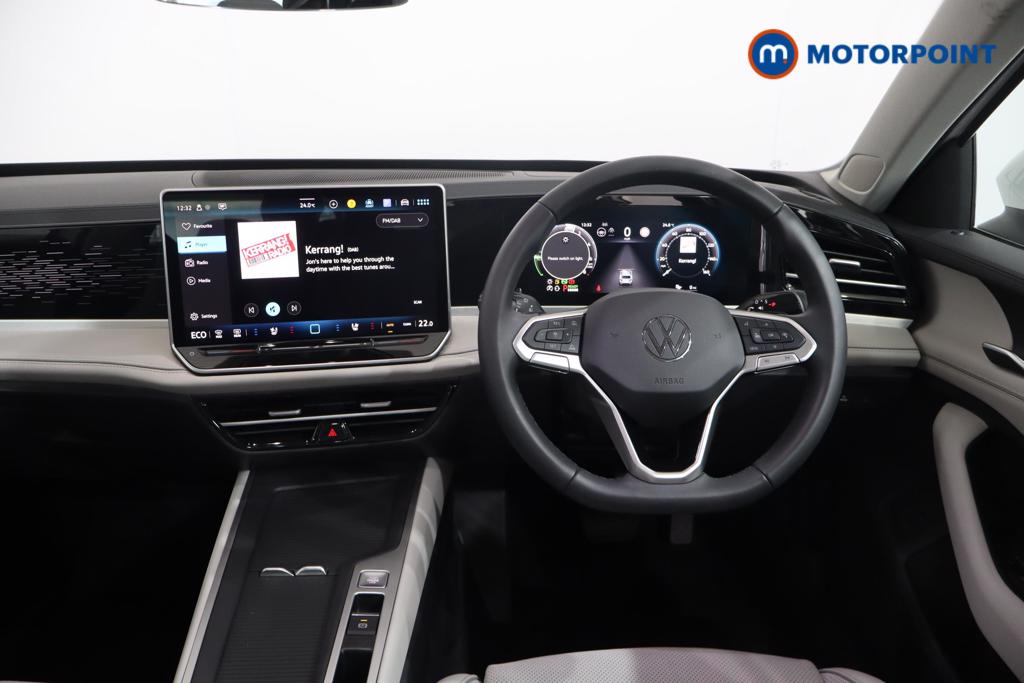 Used Volkswagen Passat 2025 for sale - 76949396: Photo 9