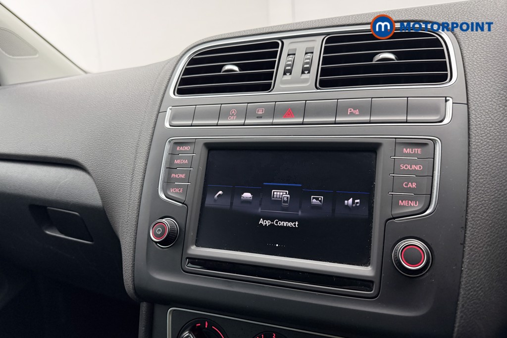 Used Volkswagen Polo 2016 for sale - 77340368: Photo 20